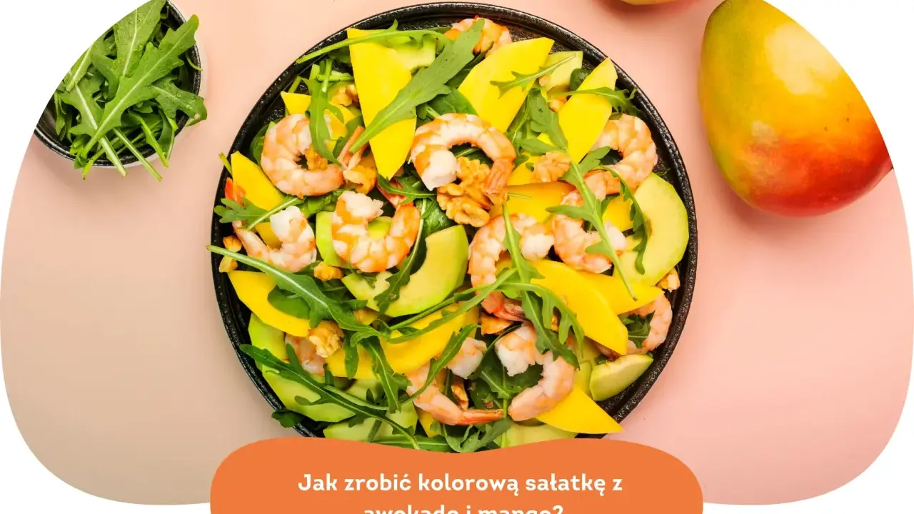 Kolorowa sałatka z awokado, krewetkami i mango. Aromatyczna rukola i orzechy dodają jej charakteru.
